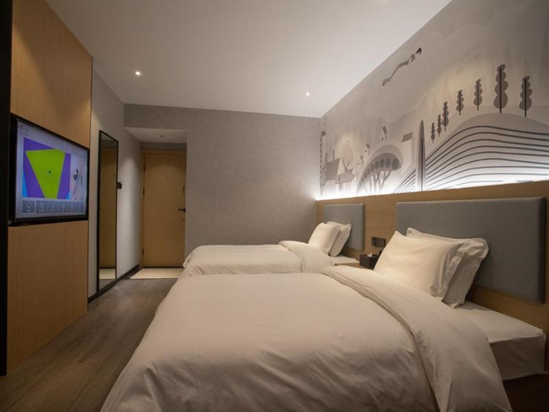 Thank Inn Chain Hotel Hunan Huaihua Hecheng District South High Speed Rail Station Экстерьер фото