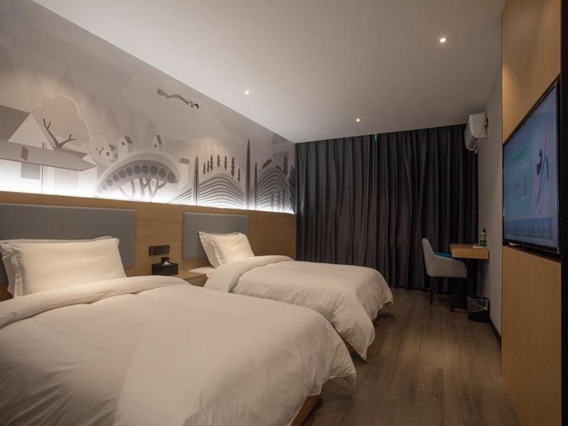 Thank Inn Chain Hotel Hunan Huaihua Hecheng District South High Speed Rail Station Экстерьер фото