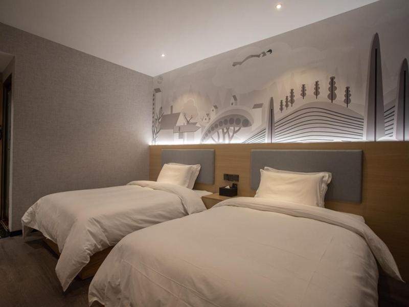 Thank Inn Chain Hotel Hunan Huaihua Hecheng District South High Speed Rail Station Экстерьер фото